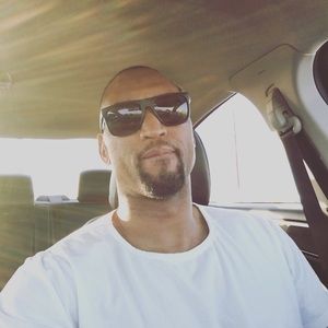 Meet your Posher, Derrick